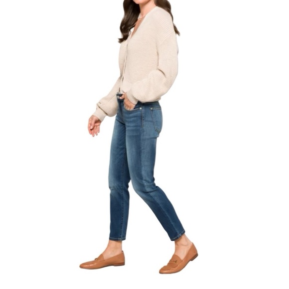 EUC Stitch Fix Judy Blue Adeline Mid Rise Girlfriend Relaxed Fit Jeans - Picture 3 of 14